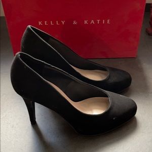 Black Suede Pumps
